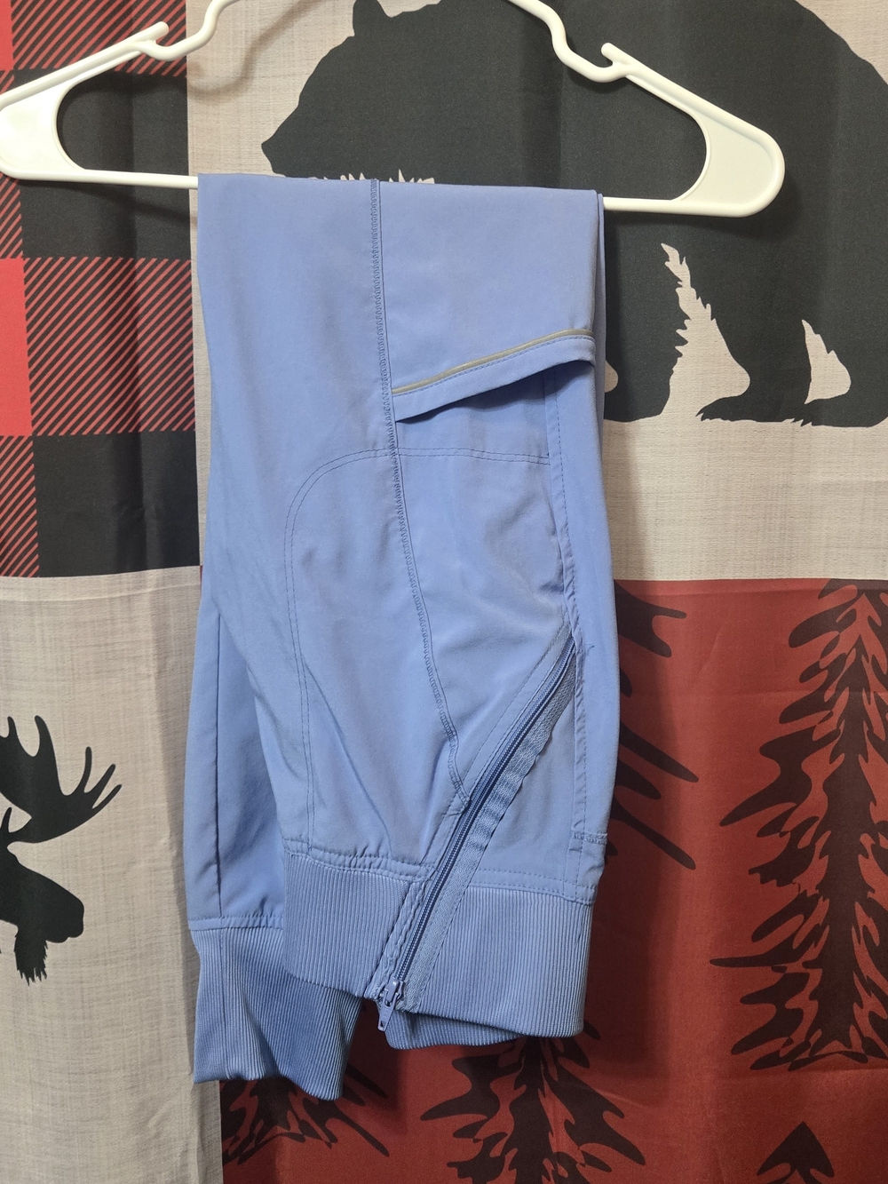 Trinity Lite by Cherokee Women's Light Blue V-Neck Scrub Top and Bottoms - Picture 2 of 2